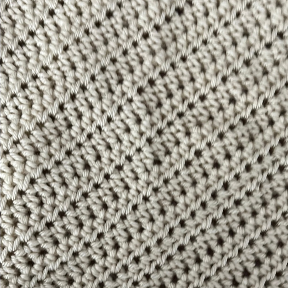 Homemade Elegant Cream Crochet Halter Top Size Large NWOT - Picture 3 of 6